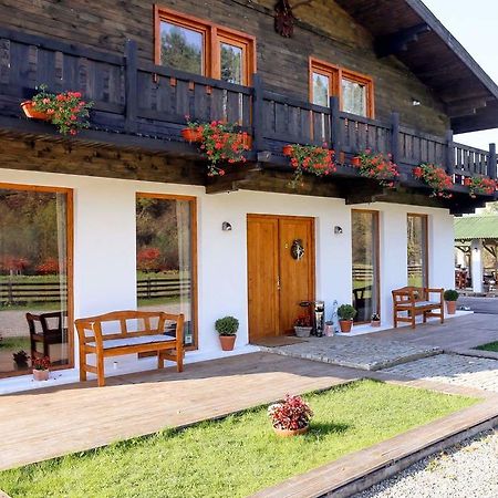 Landhaus Bed&Breakfast Vişeu de Sus Exteriér fotografie