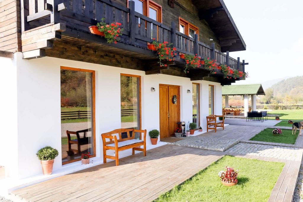 Landhaus Bed&Breakfast Vişeu de Sus Exteriér fotografie